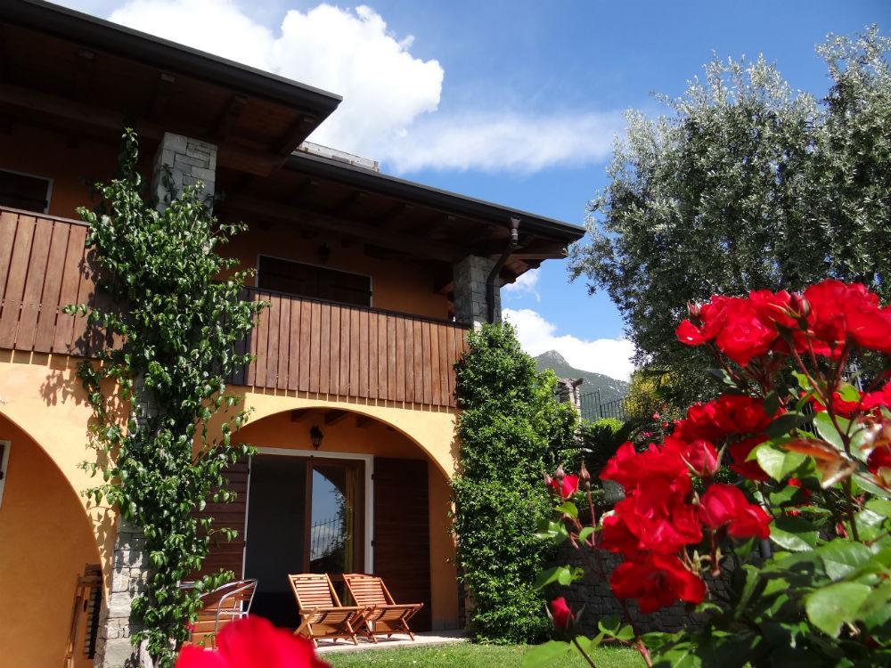 Belvedere Hotel & Villa Toscolano Maderno Exterior photo