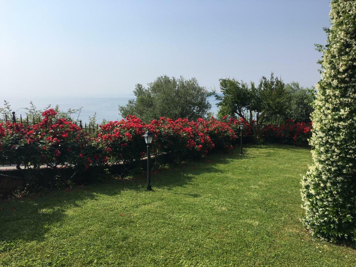 Belvedere Hotel & Villa Toscolano Maderno Exterior photo